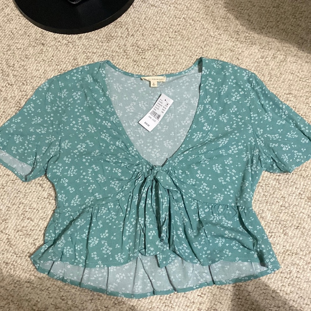 PacSun, green and white tie shirt, small